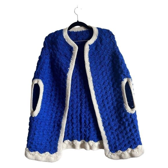 S5 VTG Handmade Crochet Knit Open Front Cardigan Blue White‎ Size Large S2 - Picture 1 of 5